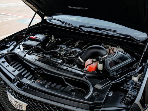 Used 2023 Cadillac Escalade V image 97