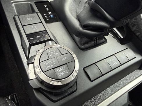 Certified 2025 Toyota Tacoma TRD Off-Road w/ TRD Off Road Upgrade Package image 25