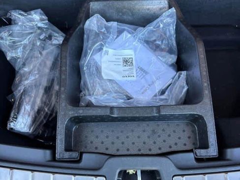 Certified 2025 Volvo EX90 Ultra image 16