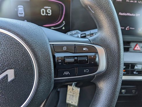 Certified 2024 Kia Sportage LX image 31