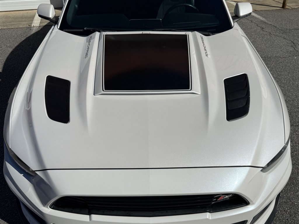 Used 2017 Ford Mustang GT Premium RWD image 17