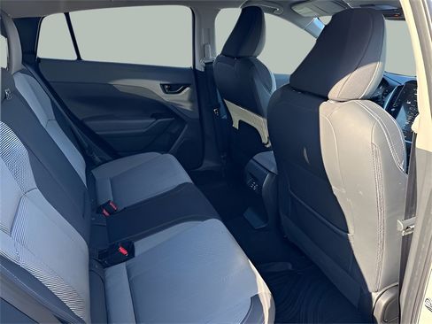 Certified 2024 Subaru Crosstrek 2.0i Premium w/ Crosstrek Mirror Package image 15