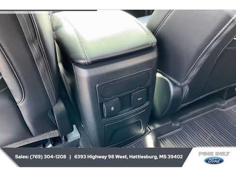 Certified 2023 Ford Explorer XLT w/ Equipment Group 202A AWD/4WD image 25