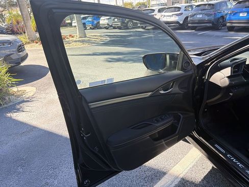 Certified 2019 Honda Civic EX image 33