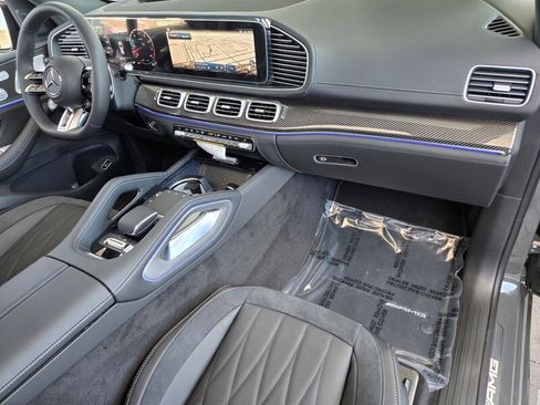 New 2026 Mercedes-Benz GLE 63 AMG S image 18