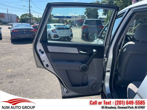 Used 2010 Honda CR-V LX image 30