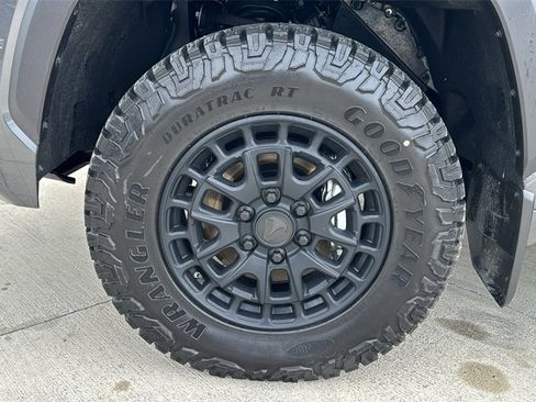 New 2026 Toyota Tundra SR5 image 12