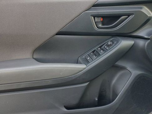 Certified 2025 Subaru Crosstrek 2.0i Premium image 21