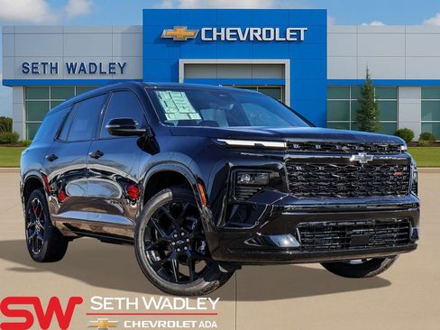 New 2026 Chevrolet Traverse RS w/ LPO, Floor Liner Package FWD image 1