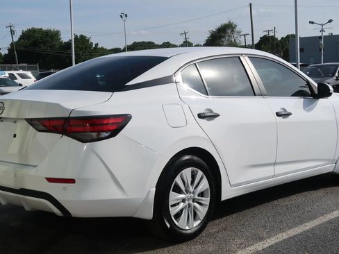 Used 2025 Nissan Sentra S FWD image 14