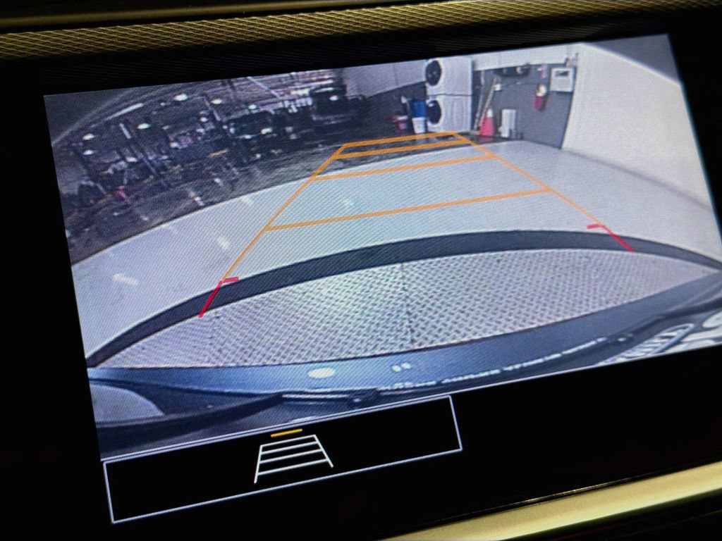 Used 2022 Buick Encore GX Preferred w/ Sport Touring Package FWD image 15