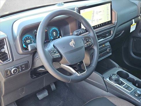 New 2025 Ford Bronco Sport Outer Banks w/ Outer Banks Tech Package+ image 3