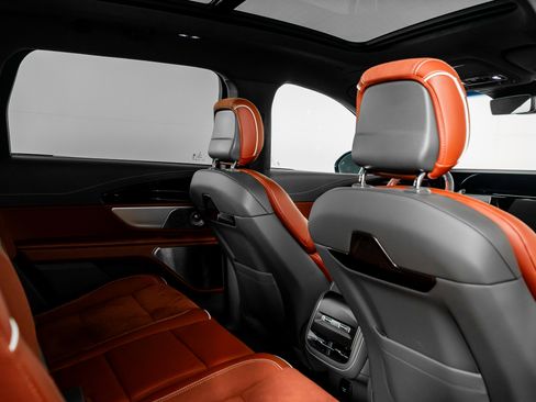 Used 2024 Lincoln Nautilus Black Label w/ Jet Appearance Package (87T) image 55