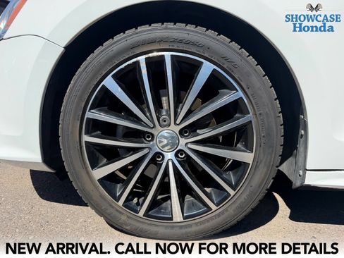 Used 2016 Volkswagen Jetta Sport FWD image 7