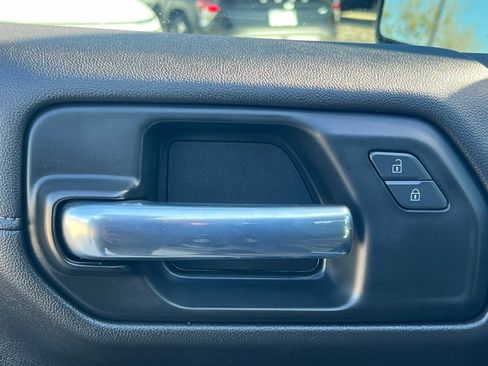 Used 2021 Chevrolet Silverado 1500 LT Trail Boss image 23