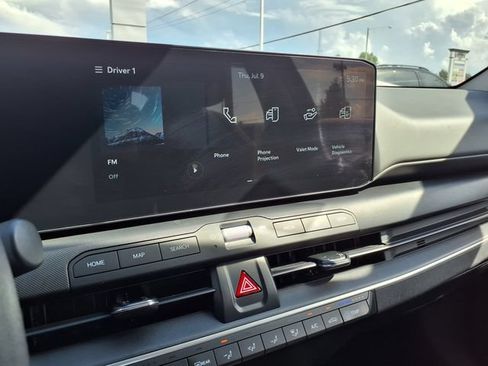 Used 2025 Kia K4 FWD image 24