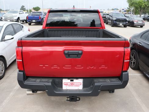 Used 2026 Toyota Tacoma SR image 10