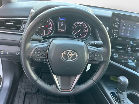 Used 2023 Toyota Camry SE FWD image 13