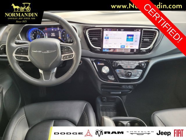 Certified 2025 Chrysler Pacifica Select FWD image 7