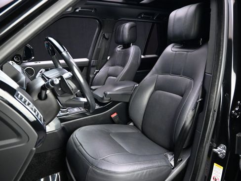 Used 2019 Land Rover Range Rover Supercharged AWD/4WD image 46