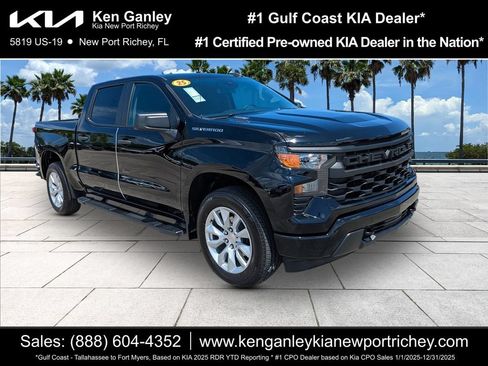 Used 2025 Chevrolet Silverado 1500 Custom RWD image 1