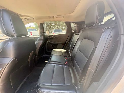 Used 2020 Ford Escape Titanium AWD/4WD image 8
