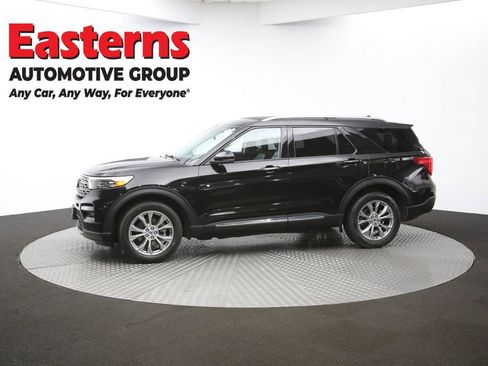 Used 2022 Ford Explorer Limited w/ Equipment Group 301A AWD/4WD image 58