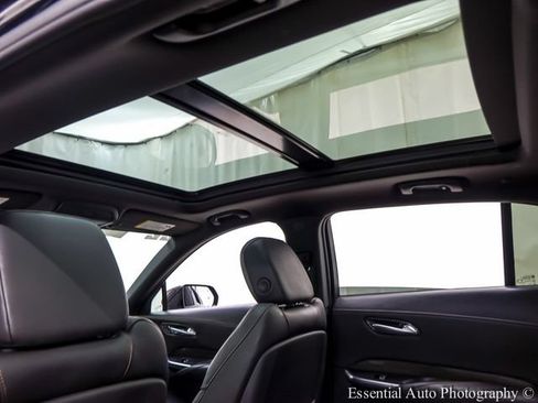 Certified 2022 Cadillac XT4 Sport FWD image 12
