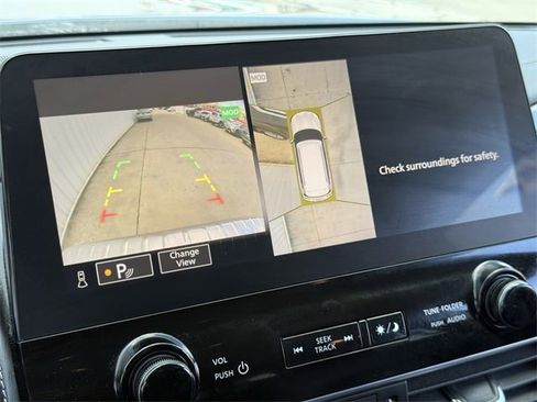 Used 2024 INFINITI QX80 Luxe image 19