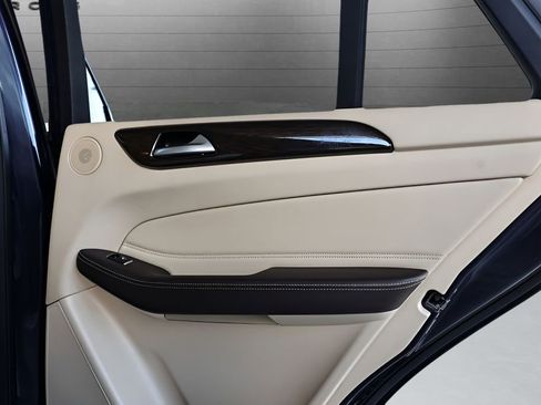 Used 2018 Mercedes-Benz GLE 350 image 57