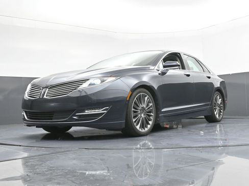 Used 2014 Lincoln MKZ AWD image 26