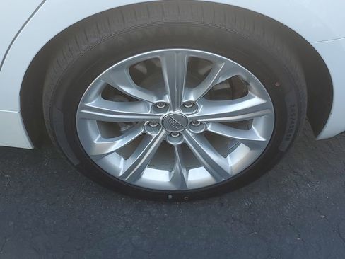 Used 2025 Cadillac CT5 Premium Luxury RWD image 5