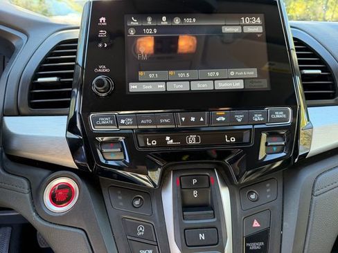 Used 2024 Honda Odyssey EX-L image 25