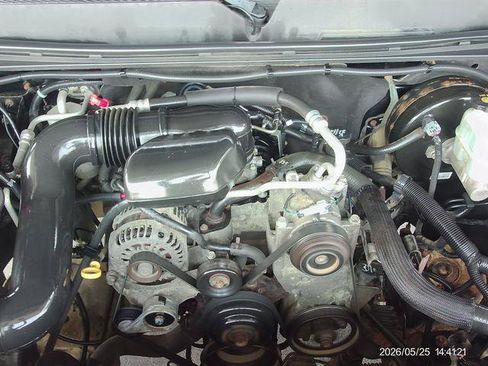 Used 2012 GMC Sierra 1500 W/T RWD image 9