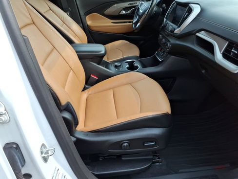 Certified 2019 GMC Terrain SLT w/ Preferred Package AWD/4WD image 8