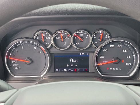 Used 2019 Chevrolet Silverado 1500 LT w/ Remote Start Package image 24