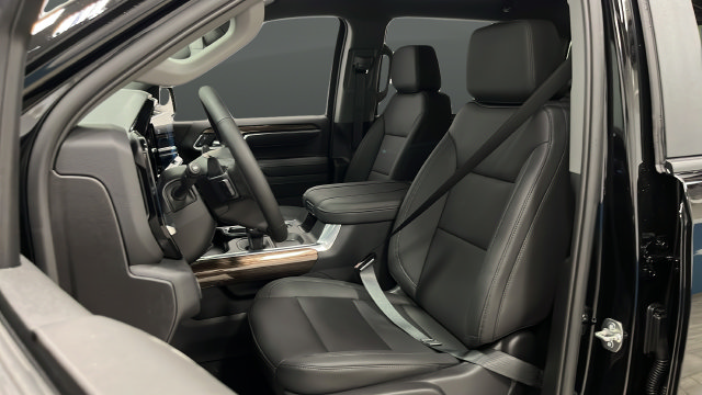New 2026 Chevrolet Silverado 1500 RST w/ Safety Package AWD/4WD image 9