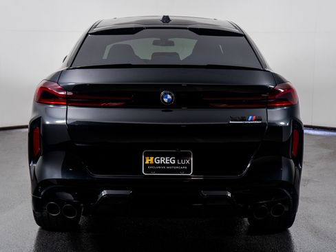Used 2025 BMW X6 M Competition image 11