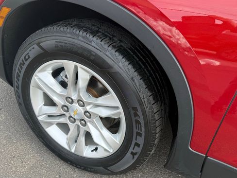 Used 2021 Chevrolet Blazer LT FWD image 25