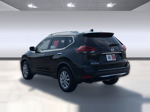 Certified 2020 Nissan Rogue SV FWD image 5