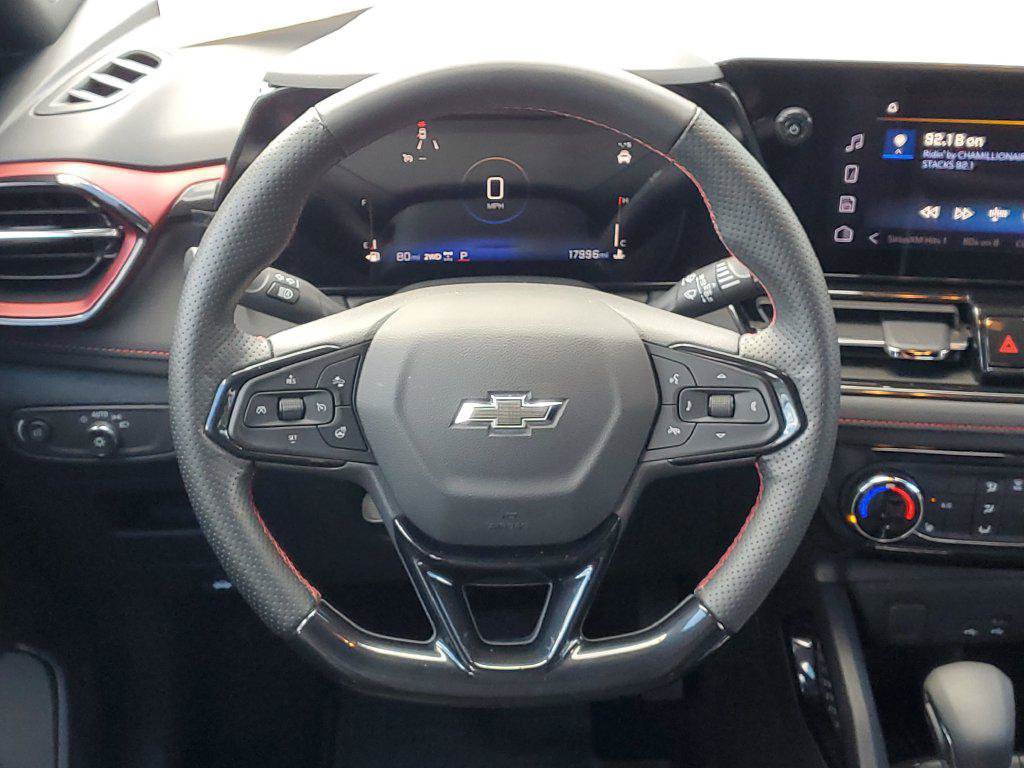 Used 2024 Chevrolet TrailBlazer RS AWD/4WD image 25
