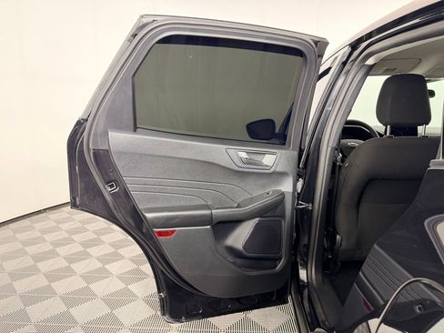 Used 2023 Ford Escape Active image 28