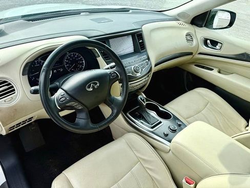 Used 2019 INFINITI QX60 Luxe w/ Essential Package image 12