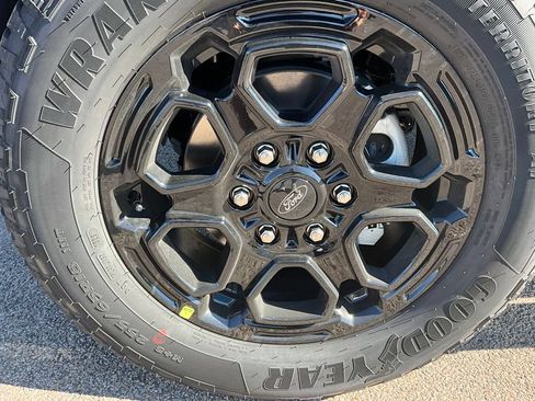 New 2026 Ford Ranger XLT w/ FX4 Off-Road Package AWD/4WD image 12