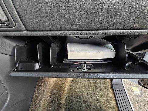 Used 2004 Chevrolet Silverado 2500 LT w/ Skid Plate Package image 32