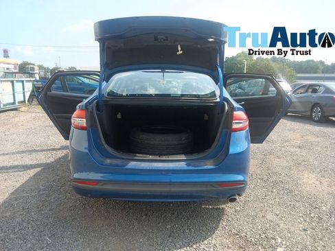 Used 2018 Ford Fusion S w/ Equipment Group 101A FWD image 14