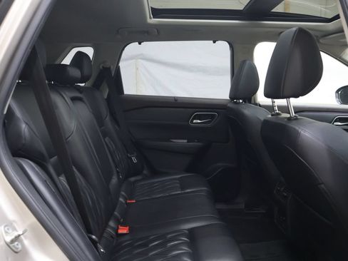 Used 2023 Nissan Rogue Platinum w/ Platinum Premium Package AWD/4WD image 11