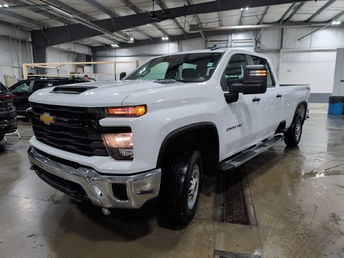 Used 2024 Chevrolet Silverado 2500 W/T w/ WT Fleet Convenience Package image 6