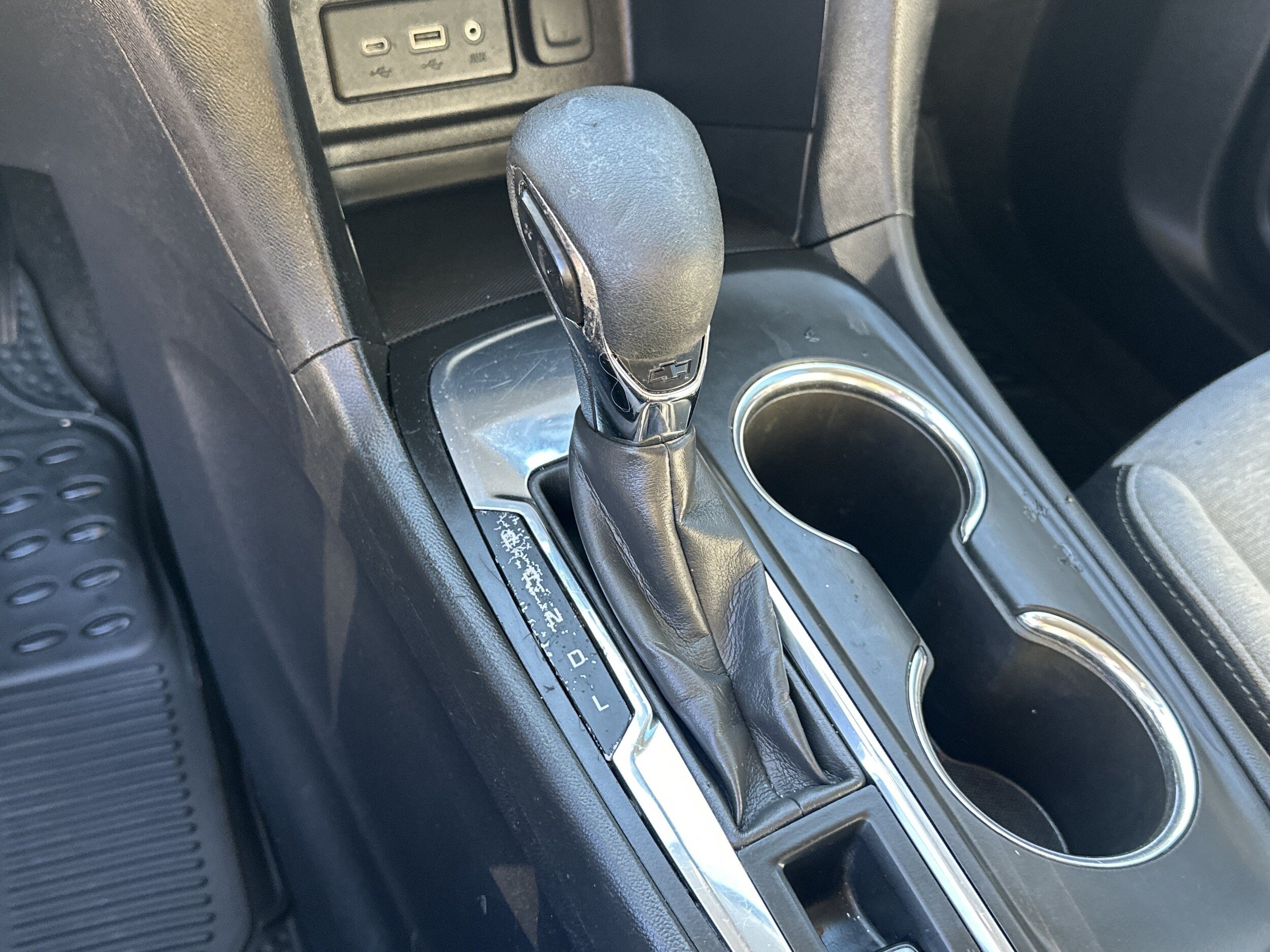 Used 2023 Chevrolet Equinox LS w/ LS Convenience Package FWD image 29