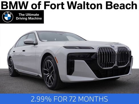 Used 2024 BMW i7 xDrive60 AWD/4WD image 35